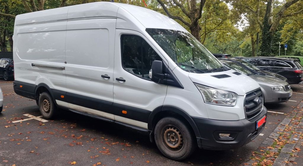 Ford Transit 187.000 km 10.500 &euro; Heilbronn 74078