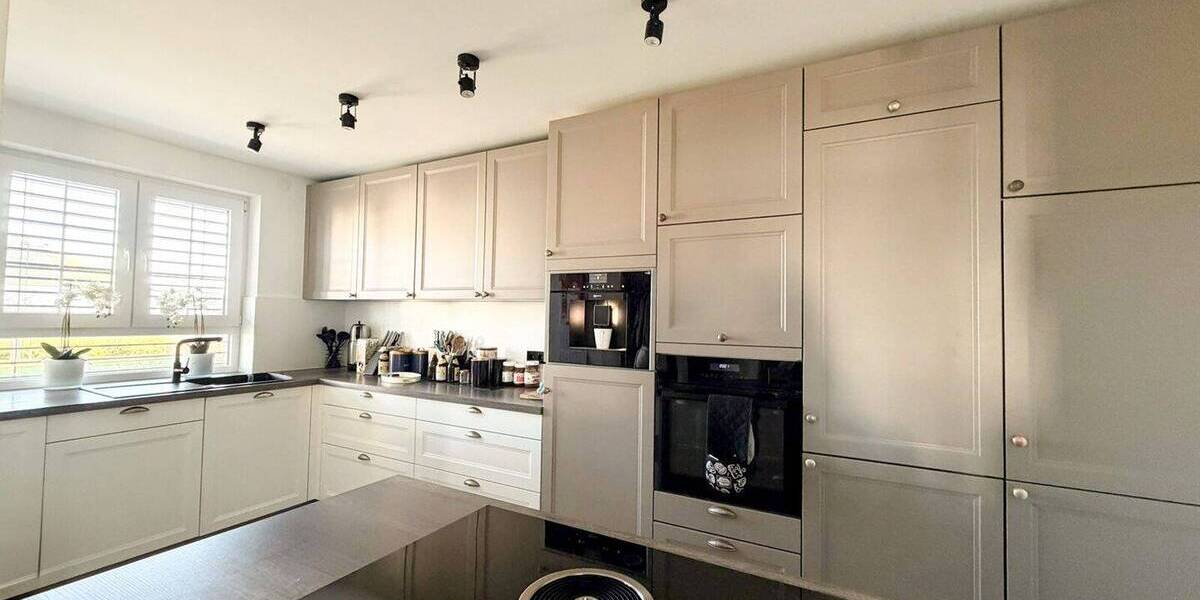 Doppelhaushälfte Weinsberg - 7 Zimmer, 156 m&sup2;, 875.000&euro; | Angebot:26093579