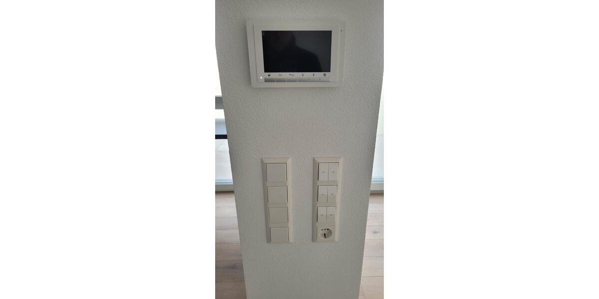 Einfamilienhaus Bad Friedrichshall - 2 Zimmer, 76 m&sup2;, 1.150&euro; | Angebot:27620152