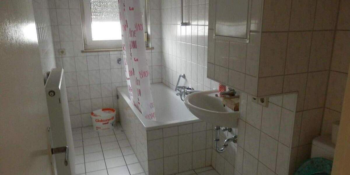 Etagenwohnung Ludwigsburg Eglosheim - 3 Zimmer, 63 m&sup2;, 260.000&euro; | Angebot:24823679