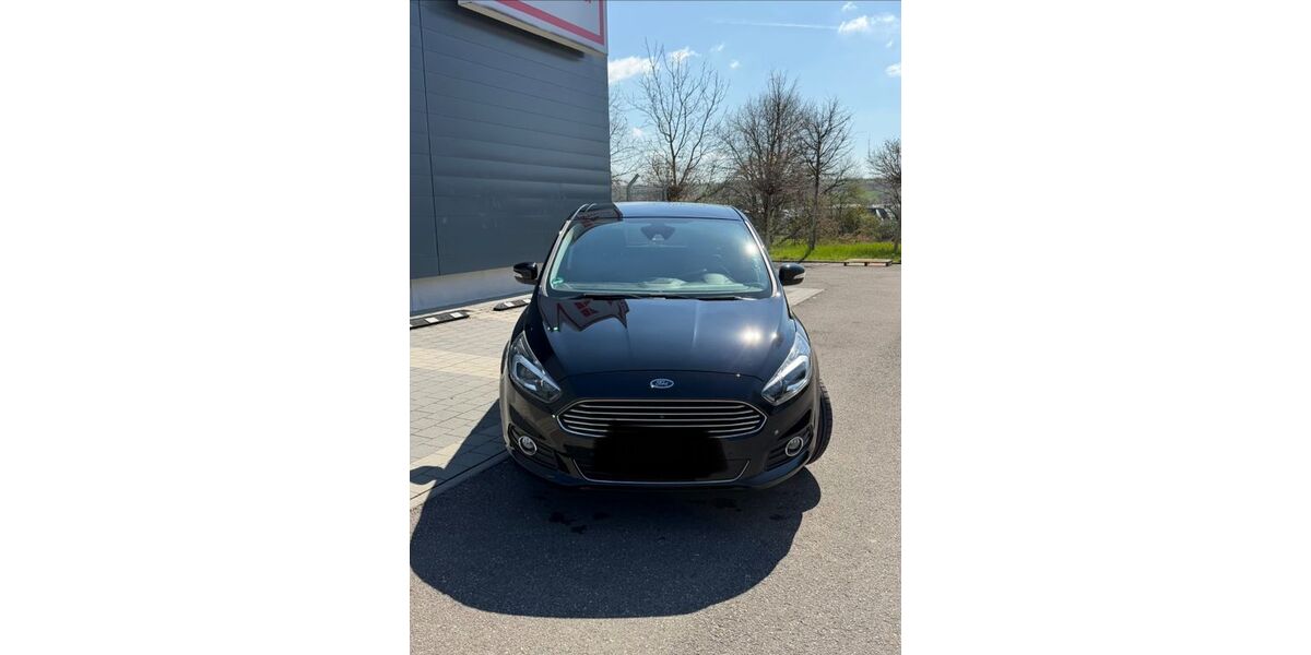 Ford S-Max 78.000 km 18.400 &euro; Erdmannhausen 71728