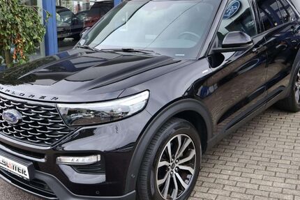 Ford Explorer 79.500 km 44.850 € Besigheim 74354