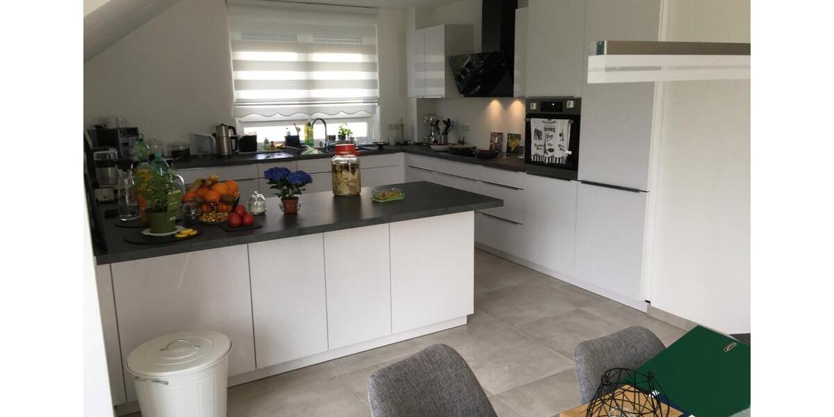 Etagenwohnung Pfaffenhofen - 4.5 Zimmer, 139 m&sup2;, 1.390&euro; | Angebot:24707444