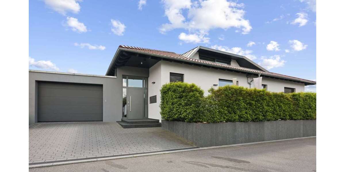 ImmoBillia: Luxus trifft auf zeitlose Eleganz! - Erdgeschoßwohnung Pleidelsheim | Angebot:24837134