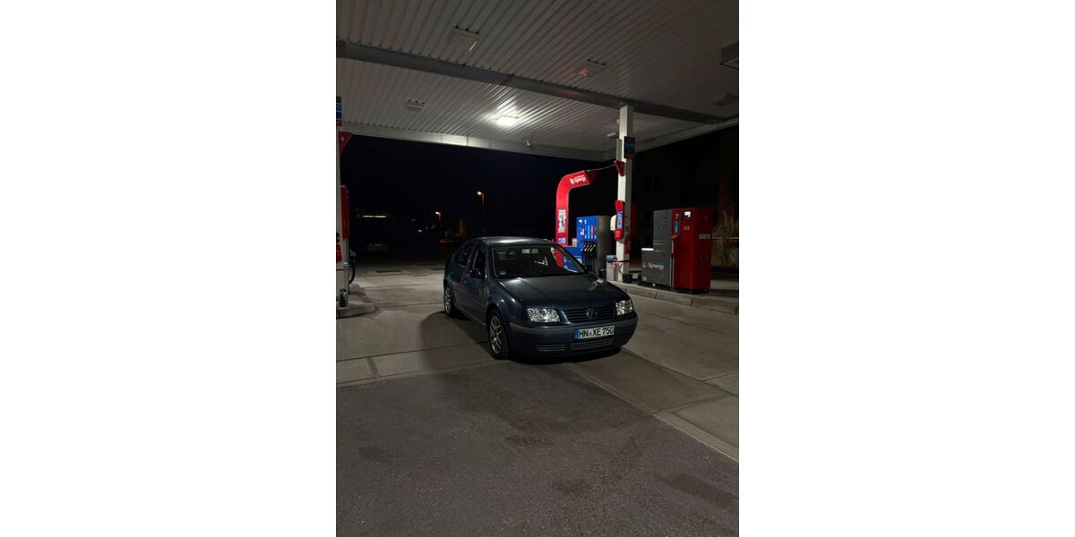 VW Bora 155.000 km 2.400 &euro; Obersulm 74182