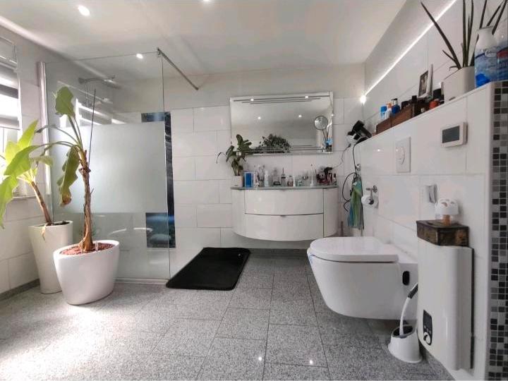 Einfamilienhaus Weinsberg - 4 Zimmer, 120 m&sup2;, 479.000&euro; | Angebot:27024294