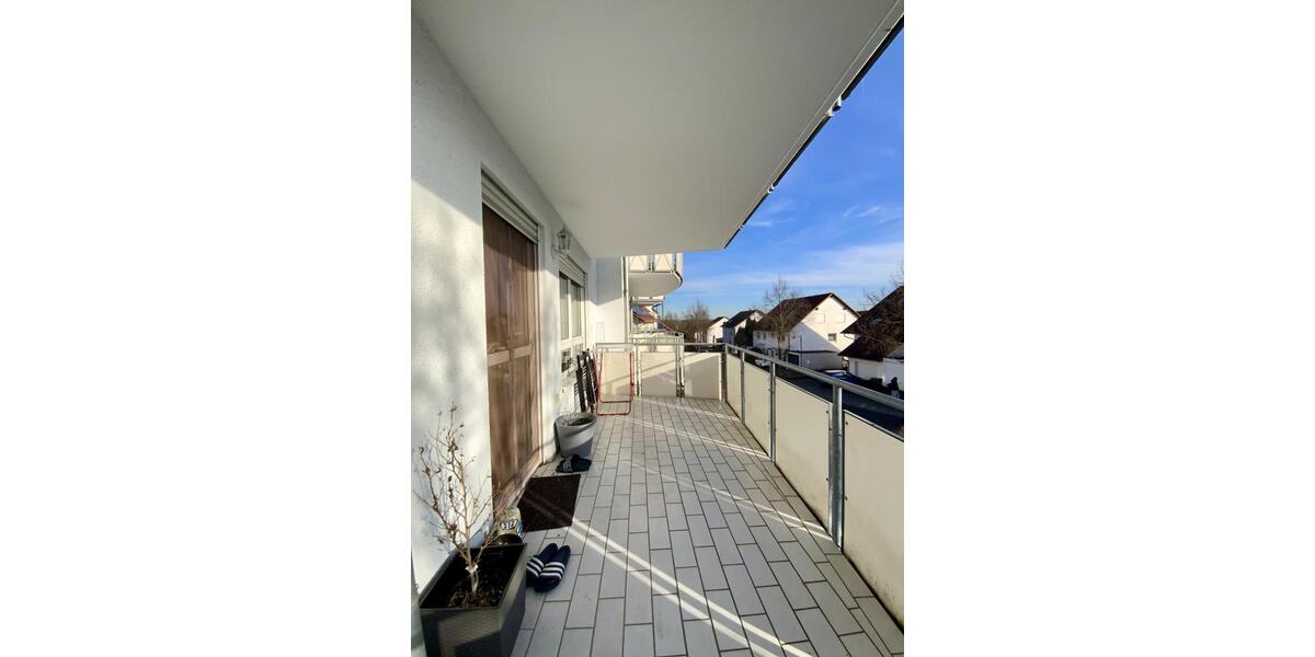 Lichtdurchflutete 3-Zimmerwohnung mit EBK und Süd-West Balkon in Freiberg am Neckar 3 zimmer