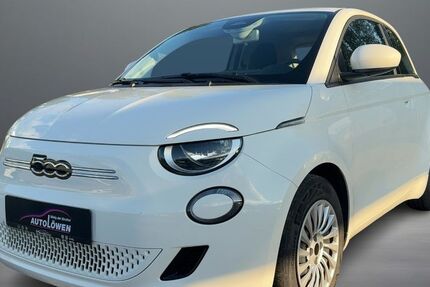 Fiat 500e 11.450 km 24.700 € Öhringen 74613