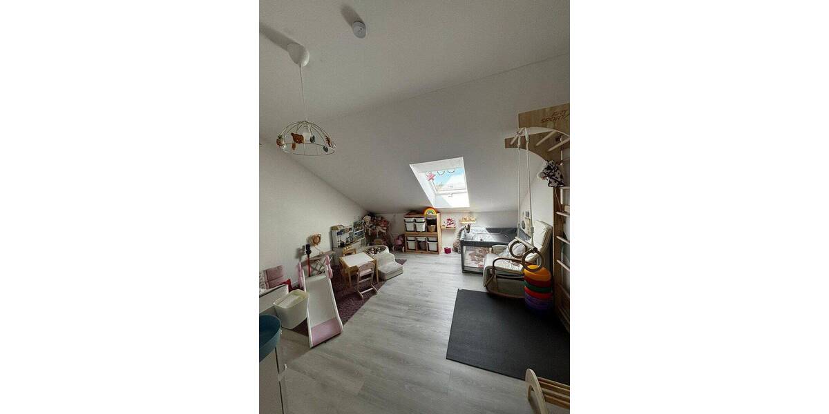 Etagenwohnung Heilbronn Sontheim - 3 Zimmer, 95 m&sup2;, 1.420&euro; | Angebot:26825455