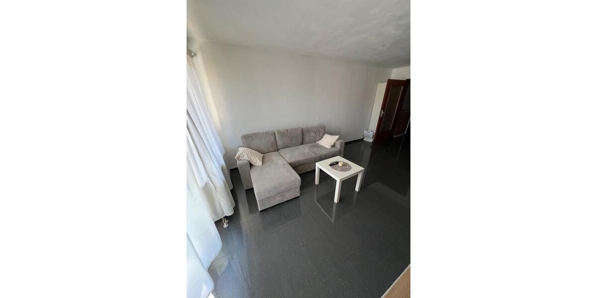 Von privat Wohnung mit Terrasse in Ellhofen 1 zimmer
