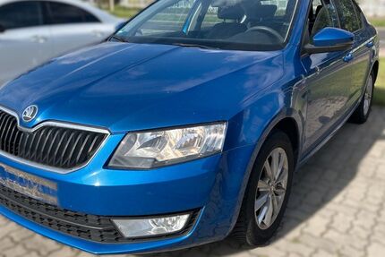 Skoda Octavia 78.000 km 9.999 € Großbottwar 71723