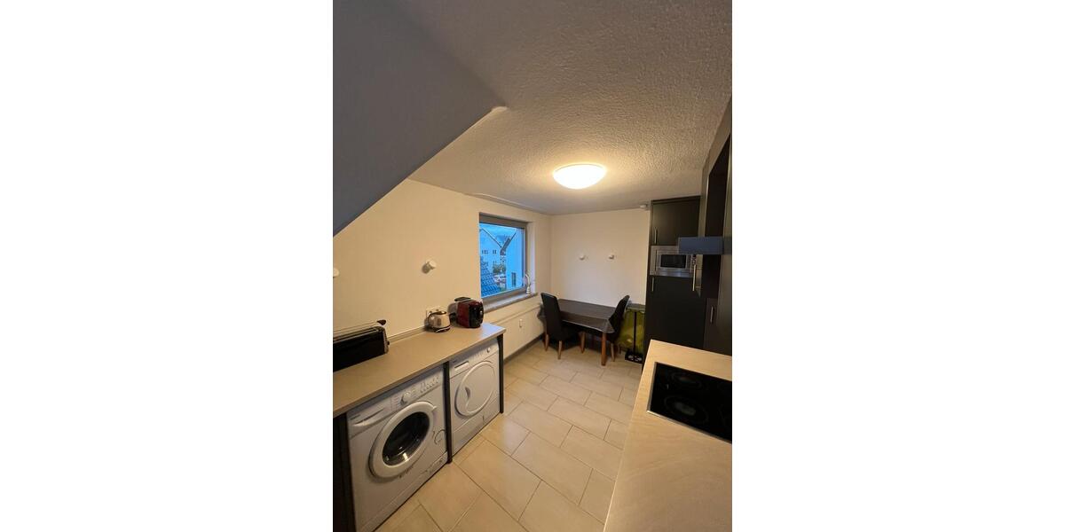 Etagenwohnung Ludwigsburg Oßweil - 3 Zimmer, 70 m&sup2;, 820&euro; | Angebot:25592536