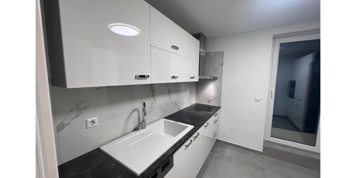 Dachgeschoßwohnung Sachsenheim - 4 Zimmer, 90 m&sup2;, 289.000&euro; | Angebot:24448639