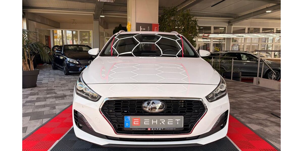 Hyundai i30 100.997 km 13.480 &euro; Bretzfeld-Schwabbach 74626