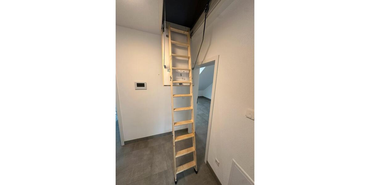 Dachgeschoßwohnung Heilbronn Frankenbach - 3 Zimmer, 70 m&sup2;, 1.050&euro; | Angebot:25047387