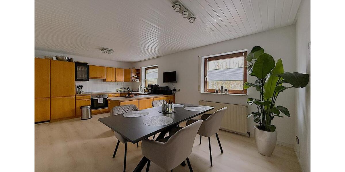 Doppelhaushälfte Gundelsheim - 4.5 Zimmer, 124 m&sup2;, 429.000&euro; | Angebot:26040105