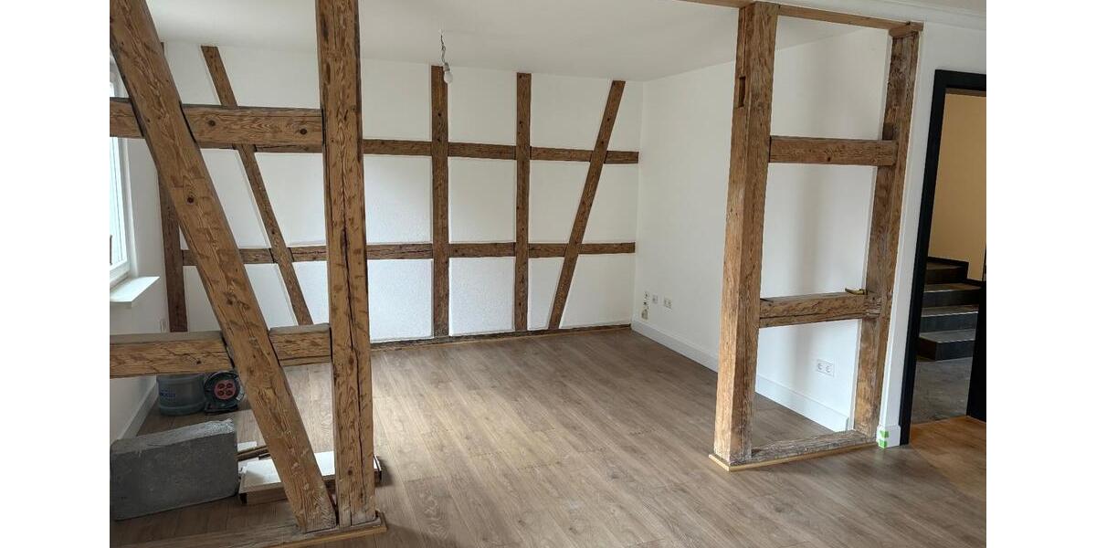 Einfamilienhaus Schwaigern - 4 Zimmer, 120 m&sup2;, 1.700&euro; | Angebot:24977745