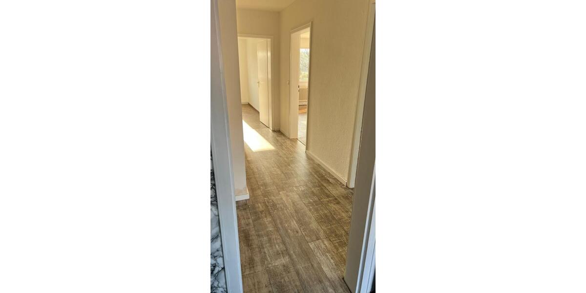 Erdgeschoßwohnung Markgröningen - 3 Zimmer, 78 m&sup2;, 1.050&euro; | Angebot:25547140