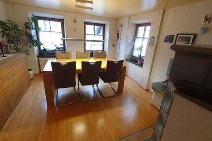 Wohnung Weinsberg-Grantschen Grantschen - 5 Zimmer, 145 m&sup2;, 1.300&euro; | Angebot:26159836