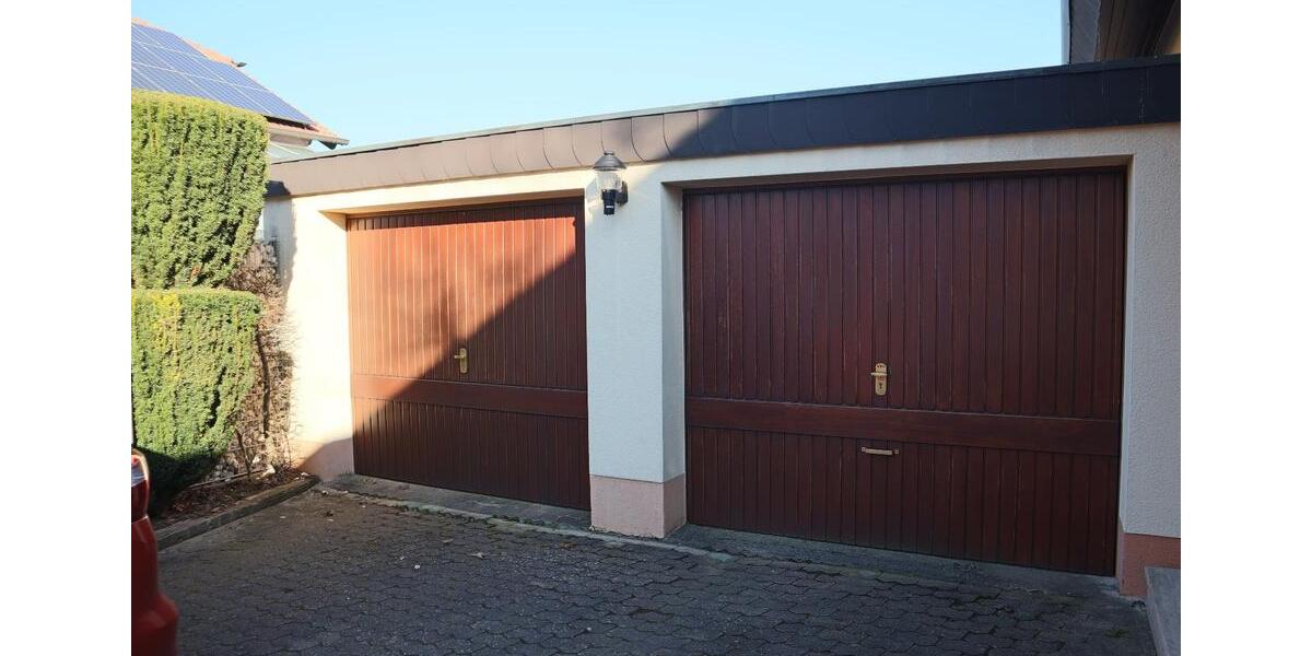 Einfamilienhaus Sulzfeld - 7 Zimmer, 230 m&sup2;, 520.000&euro; | Angebot:26592934