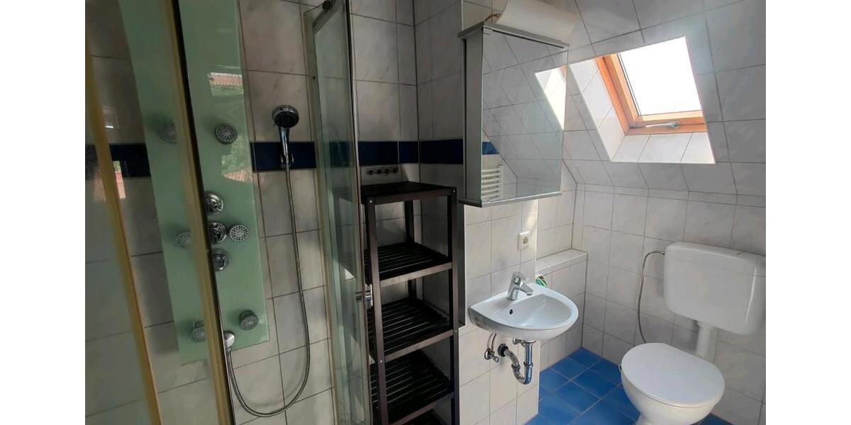 Dachgeschoßwohnung Neckarsulm - 3 Zimmer, 60 m&sup2;, 950&euro; | Angebot:26293139