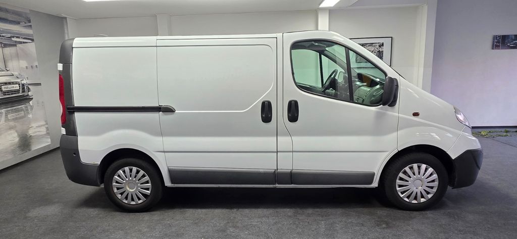 Opel Vivaro 237.000 km 5.990 € Asperg/Ludwigsburg bei Stuttgart 71679