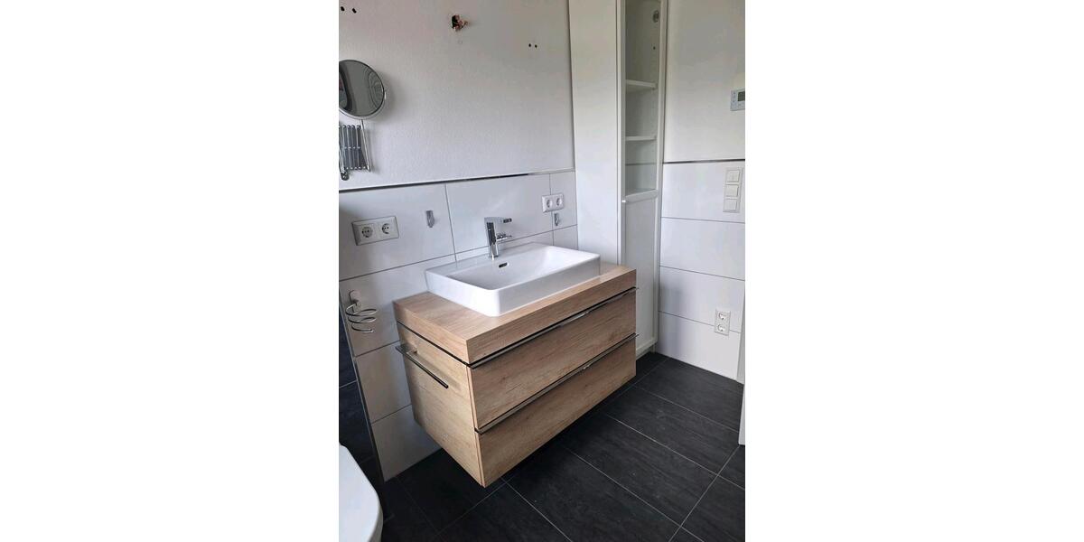 Dachgeschoßwohnung Oedheim - 4 Zimmer, 105 m&sup2;, 1.450&euro; | Angebot:26581385