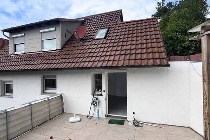 Haus Öhringen / Michelbach am Wald Michelbach - 7 Zimmer, 147 m&sup2;, 250.000&euro; | Angebot:25701391