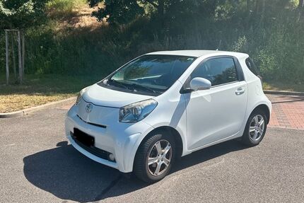 Toyota IQ 94.000 km 7.700 &euro; Neckarsulm 74172