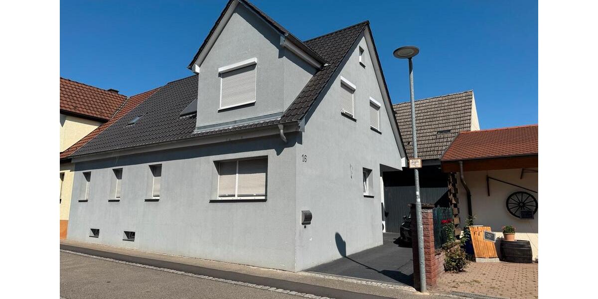 Doppelhaushälfte Bad Friedrichshall - 9 Zimmer, 153 m&sup2;, 590.000&euro; | Angebot:27189873