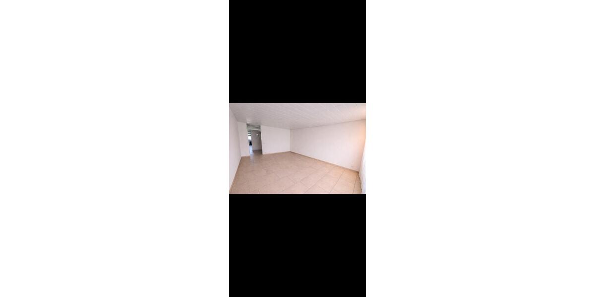 Erdgeschoßwohnung Untereisesheim - 3.5 Zimmer, 76 m&sup2;, 289.000&euro; | Angebot:26534047