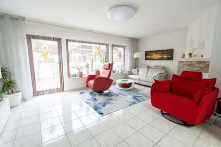 Haus zum Kaufen in Tamm 599.000 € 119 m² 4.5 zimmer