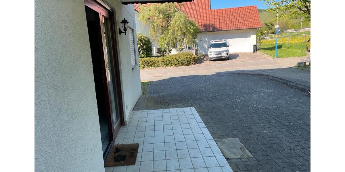 Etagenwohnung Gundelsheim - 4 Zimmer, 71 m&sup2;, 280.000&euro; | Angebot:26149031