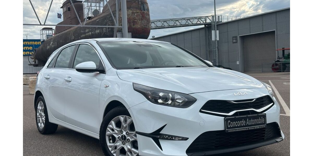 Kia ceed / Ceed 82.000 km 16.890 &euro; Sinsheim 74889