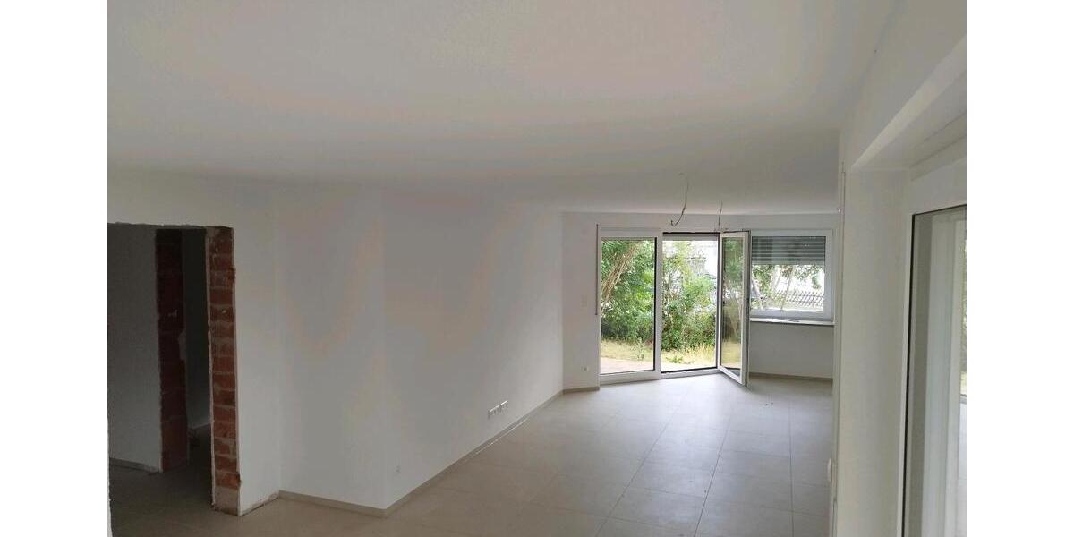 Erdgeschoßwohnung Lauffen am Neckar - 3 Zimmer, 103 m&sup2;, 1.250&euro; | Angebot:26464796