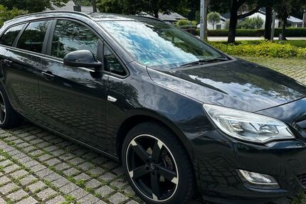 Opel Astra 121.000 km 6.299 € Bietigheim-Bissingen 74321