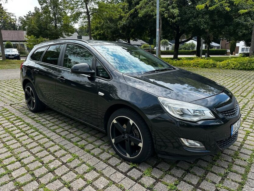 Opel Astra 121.000 km 6.299 € Bietigheim-Bissingen 74321