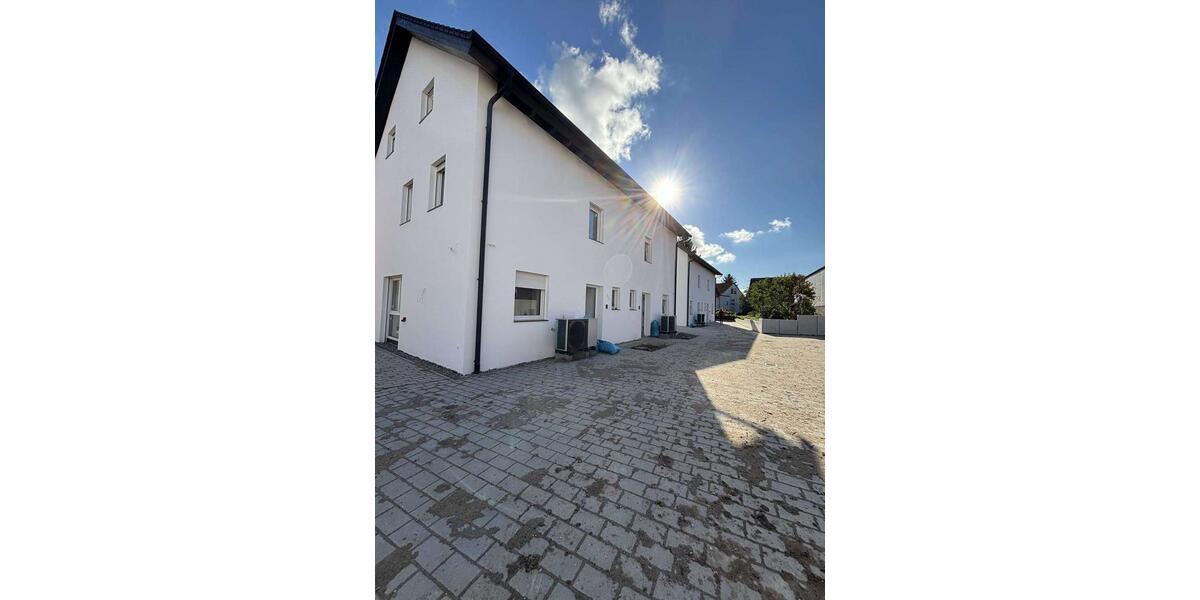 Doppelhaushälfte Kirchardt - 4.5 Zimmer, 130 m&sup2;, 1.650&euro; | Angebot:24715119