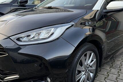 Mazda 2 Hybrid 81.184 km 17.490 &euro; Bietigheim-Bissingen 74321