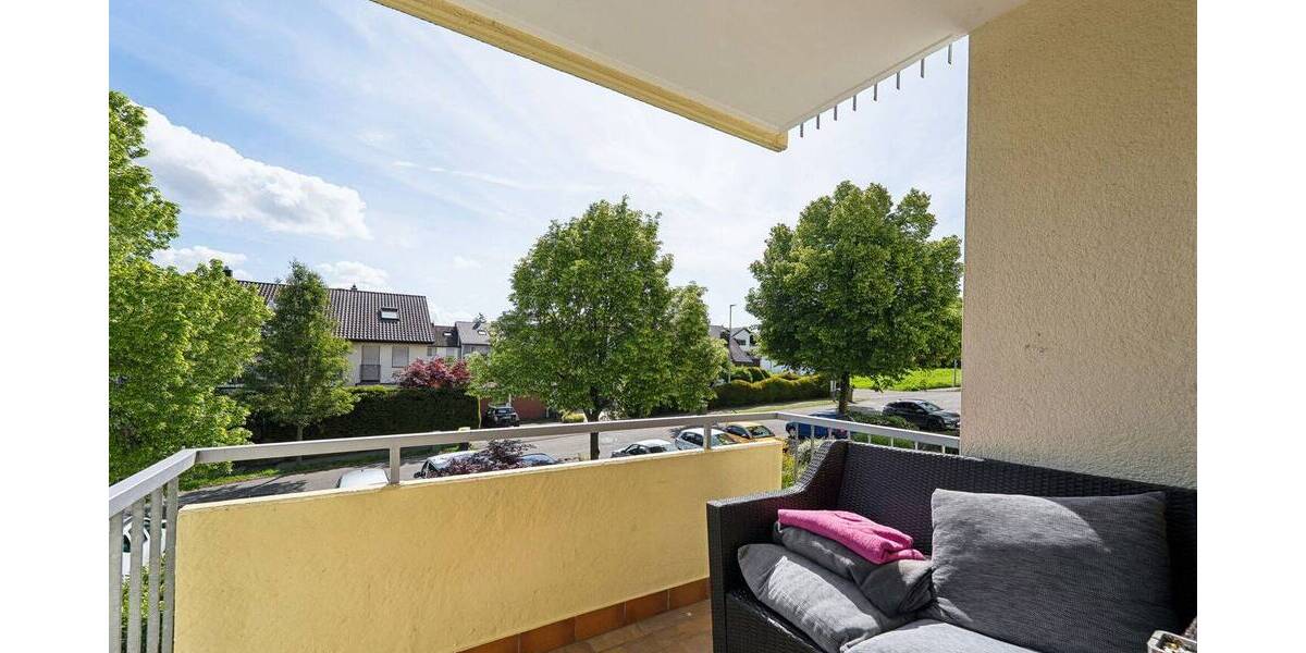 Etagenwohnung Kirchheim am Neckar - 4 Zimmer, 119 m&sup2;, 260.000&euro; | Angebot:26869039