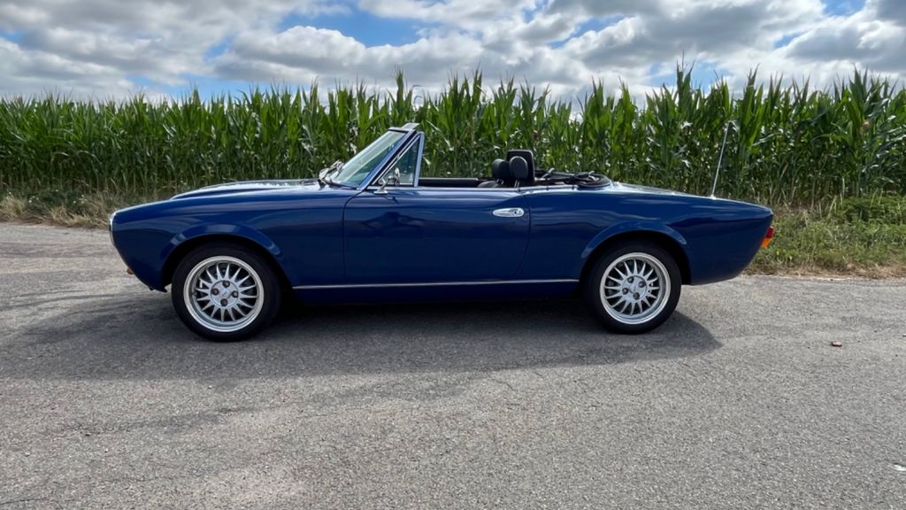 Fiat 124 Spider 82.900 km 12.500 &euro; Neuenstein 74632