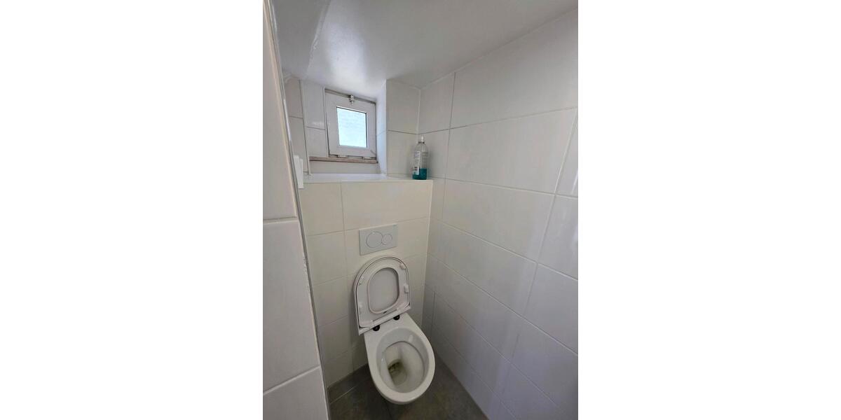 Einfamilienhaus Freiberg am Neckar - 5 Zimmer, 132 m&sup2;, 275.000&euro; | Angebot:26825966