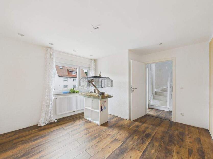 Ruhig gelegene familienfeundliche DHH im Herzen von Heilbronn mit Garage und kleinem Gärtchen 6 zimmer