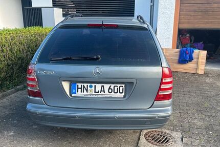 Mercedes-Benz 280 235.300 km 4.700 &euro; Ellhofen 74248