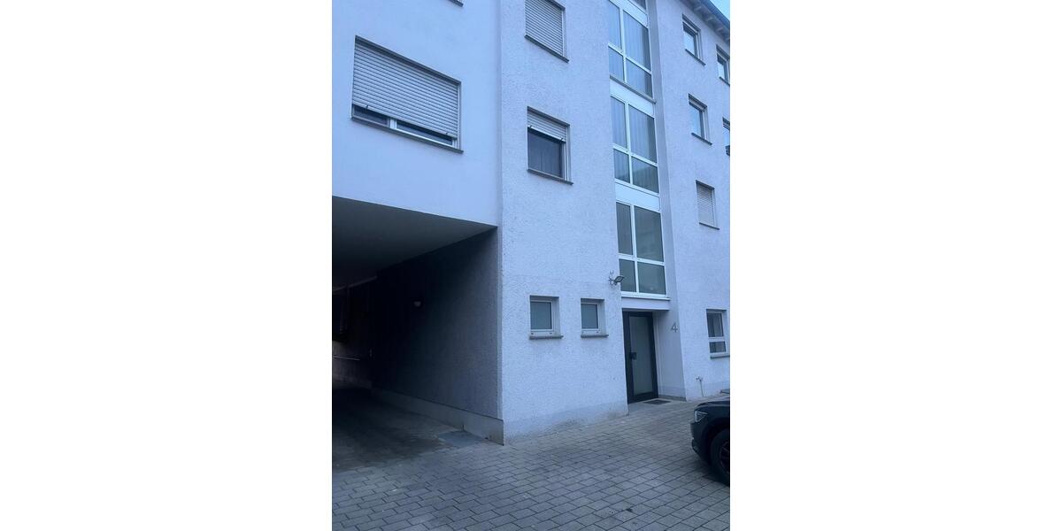 Etagenwohnung Ludwigsburg Eglosheim - 3 Zimmer, 85 m&sup2;, 1.500&euro; | Angebot:24830902