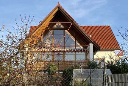 Haus Langenbrettach - 7 Zimmer, 200 m&sup2;, 475.000&euro; | Angebot:25194316