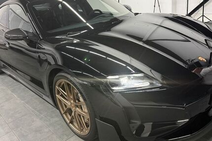 Porsche Taycan 6.790 km 189.999 &euro; Markgröningen 71706