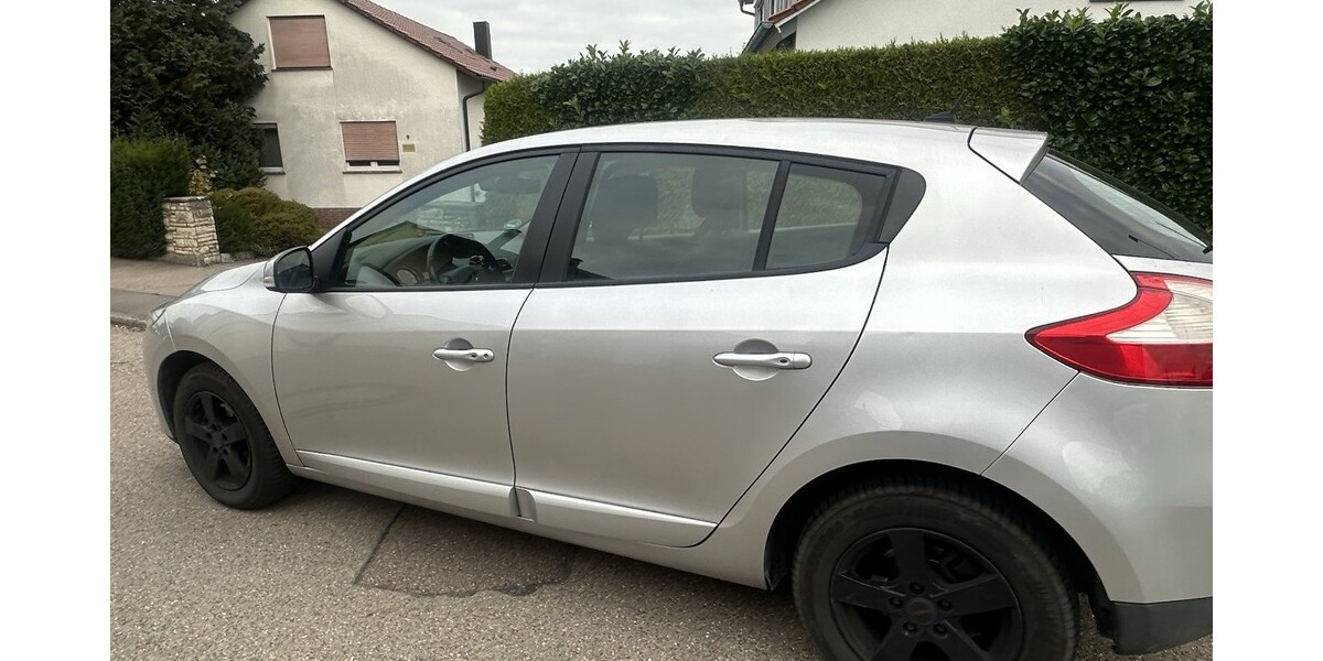 Renault Megane 137.000 km 5.300 € Kirchberg an der Murr 71737