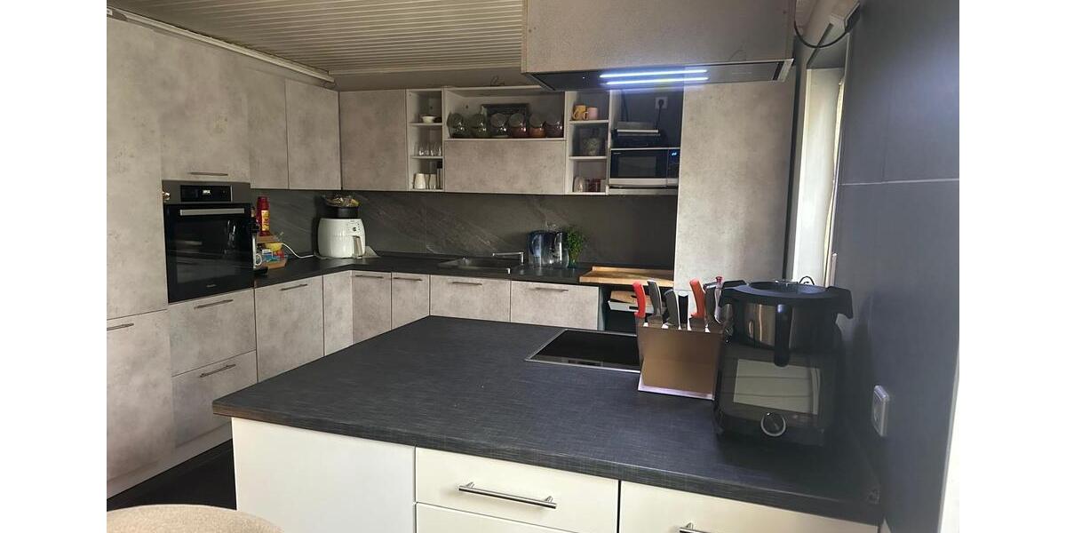 Einfamilienhaus Sinsheim - 8 Zimmer, 150 m&sup2;, 650.000&euro; | Angebot:26536140