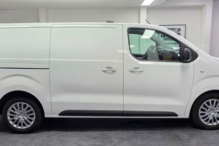 Opel Vivaro 143.000 km 13.900 € Asperg/Ludwigsburg bei Stuttgart 71679